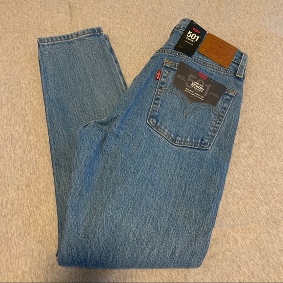 ✨NWT Levi’s✨ 501 Original Fit Jeans - Picture 15 of 16